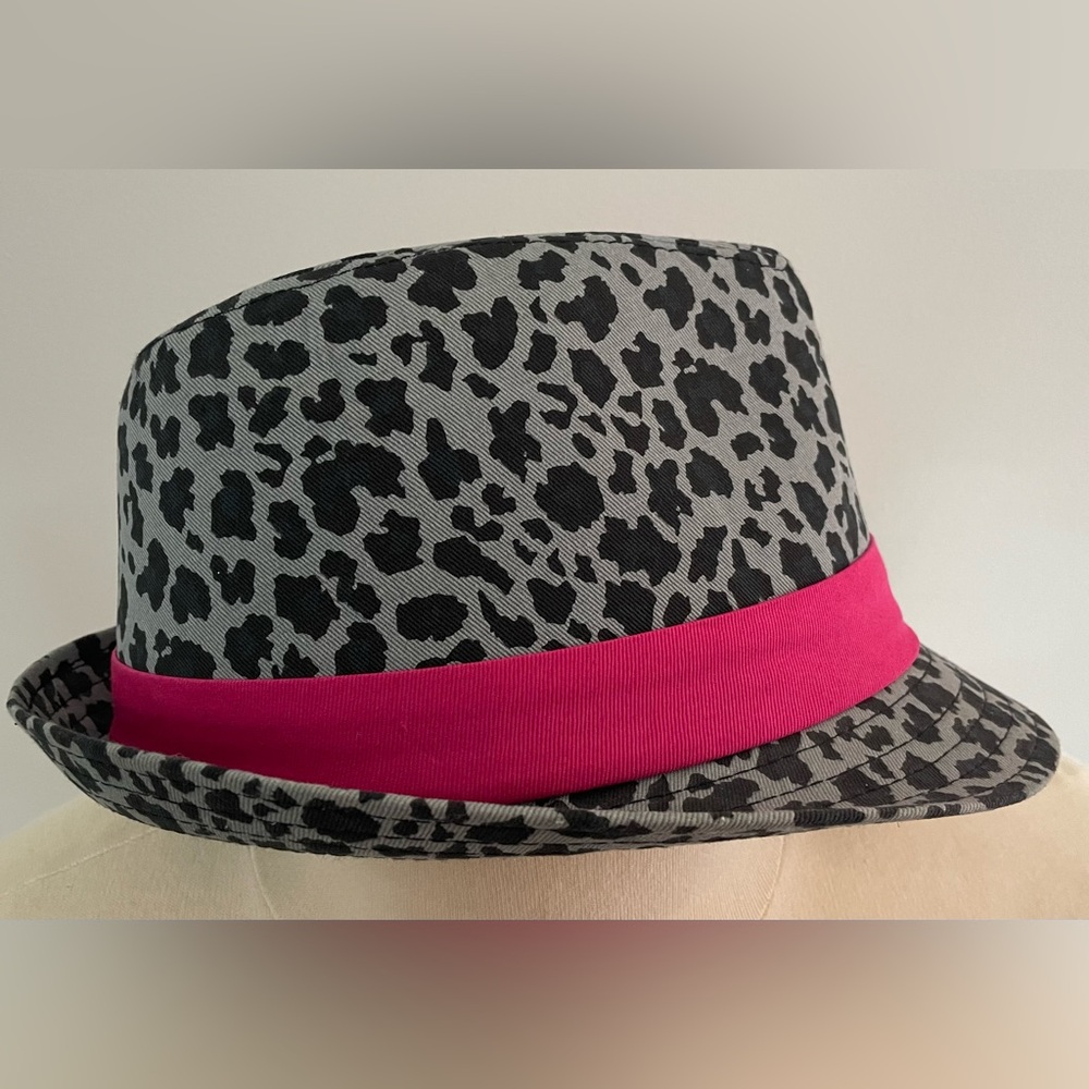 Hello Kitty Fedora-Kids or Ladies-OS - Picture 3 of 6